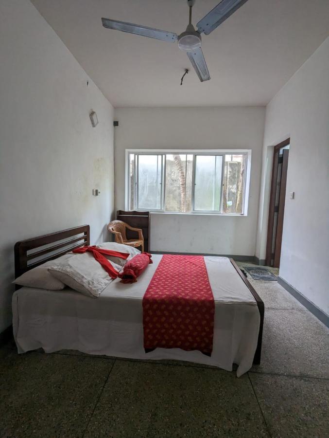 רג'גיריה Shiranthi Guest House מראה חיצוני תמונה